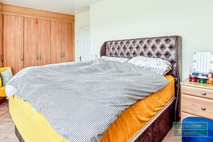 Photo 13- click for photo gallery